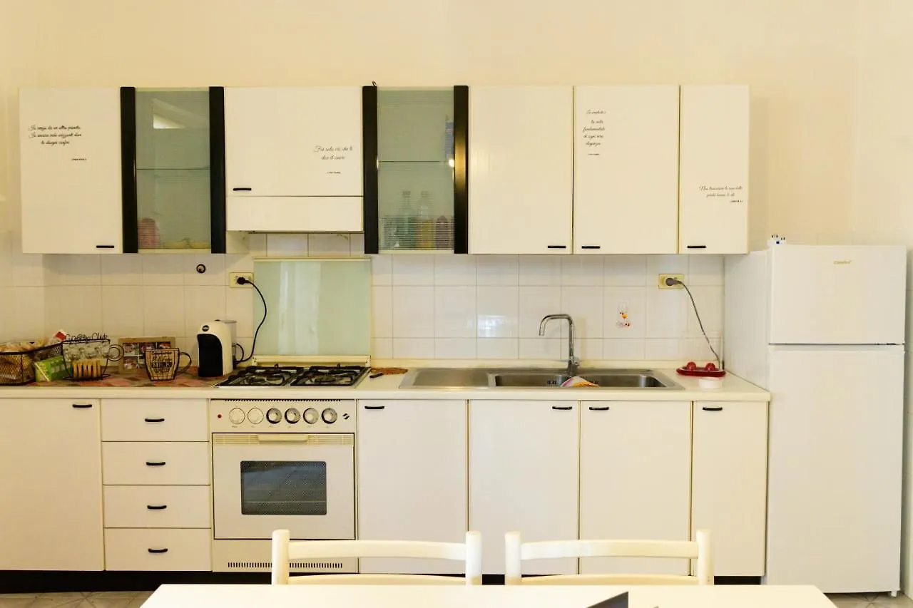 Casa vacanze SICILIA Barcellona Pozzo di Gotto 0*,  Italia